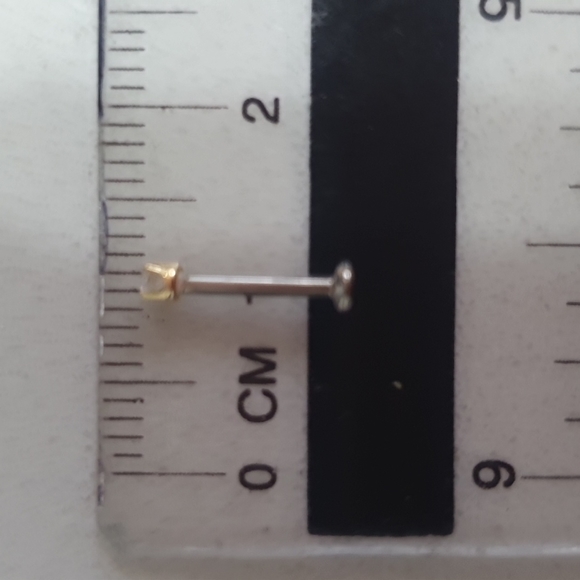 BN Nose Ring 18k gold with prong set Swarovski Zirconia - Picture 8 of 9